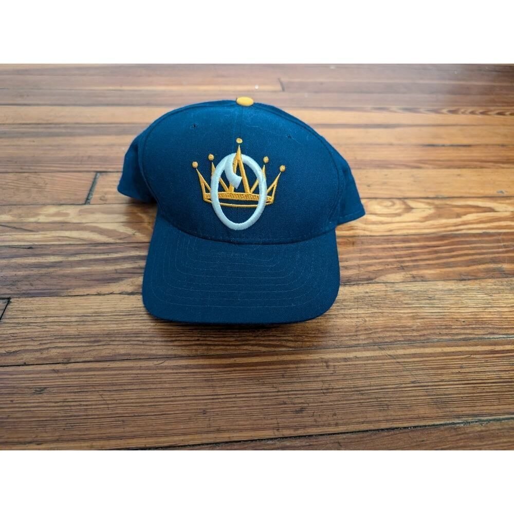 Omaha Storm Chasers Blue VTG New Era Snapback in good condition.